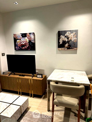 Condos for rent : 1-BR Condo at CRAFT Ploenchit near BTS Phloen Chit (ID 2941733)