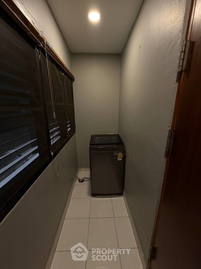 รูป คอนโด 2-ห้องนอน ที่ บ้านพร้อมพงษ์ ใกล้ MRT เพชรบุรี (ID 2780235) - รูปที่ 12/16
