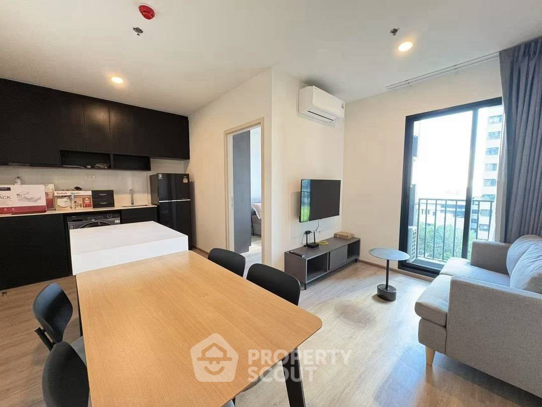 picture 2-BR Condo at Nue District R9 near MRT Phra Ram 9 (ID 2802181) - 2/8