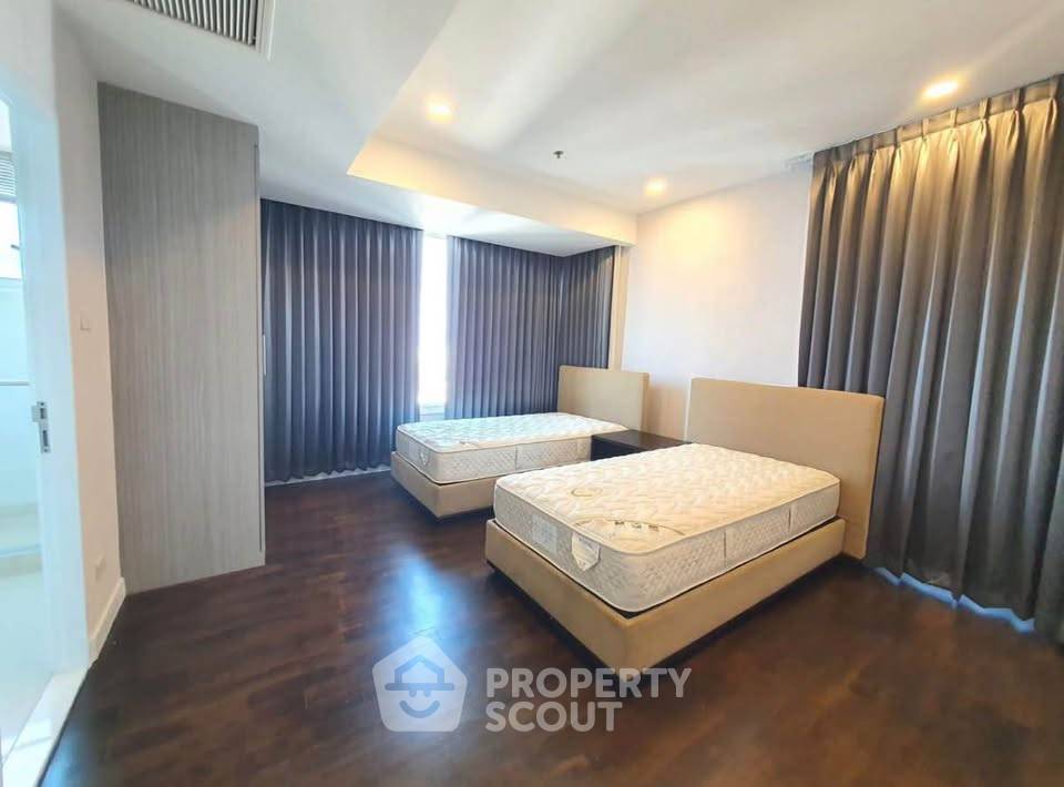 picture 4-BR Condo at Baan Siri 24 near BTS Phrom Phong (ID 2958737) - 6/9