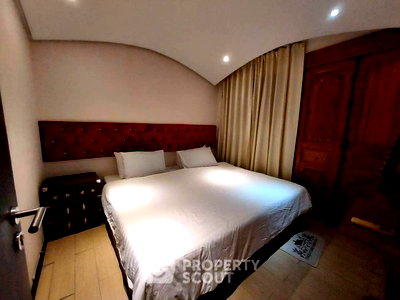 Condos for sale : 1-BR 39 Sqm Condo For Sale At Venetian Signature Condo Resort, Pattaya (ID 1814153)