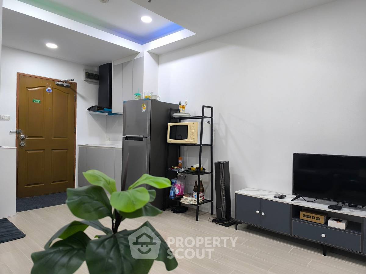 picture 1-BR Condo at Master View Executive Place Condominium near BTS Krung Thon Buri (ID 1813123) - 6/13