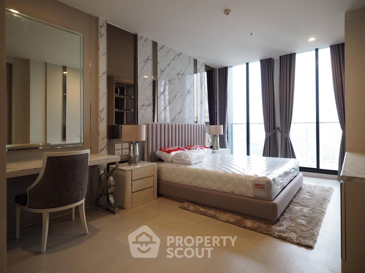 picture 2-BR Condo at Noble Ploenchit near BTS Phloen Chit (ID 452808) - 3/9