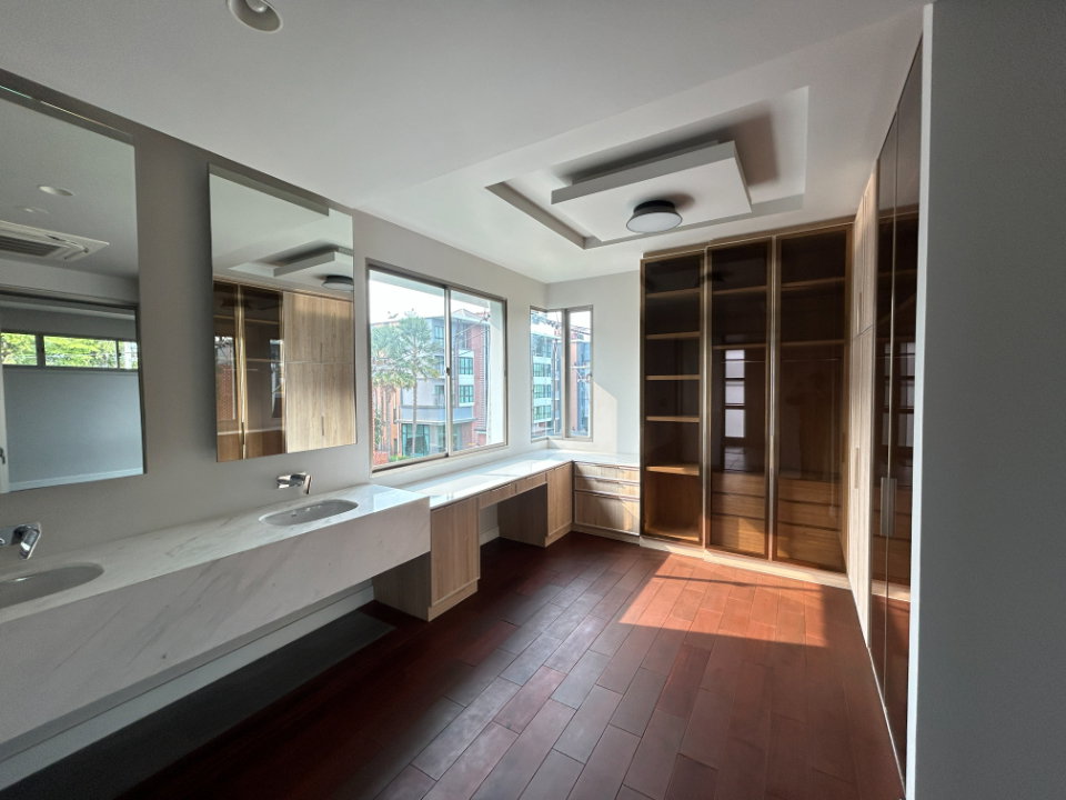 รูป ขาย The Escape Mahidol Pool Villa สุดหรู ทำเลมหิดล พร้อมสระว่ายน้ำส่วนตัว บ้านเปล่า ทำเลดีมาก ใกล้สนามบินเชียงใหม่ เซนทรัลเชียงใหม่แอร์พอร์ต -SW003759 - รูปที่ 23/35