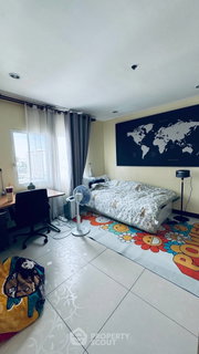 3-BR Condo at The Maple Sathon-Narathiwat Condominium near BTS Saint Louis (ID 2678379)
