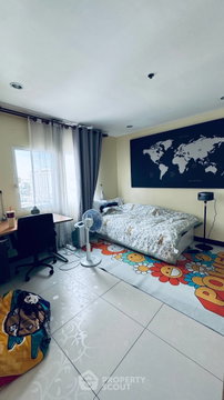 3-BR Condo at The Maple Sathon-Narathiwat Condominium near BTS Saint Louis (ID 2678379)