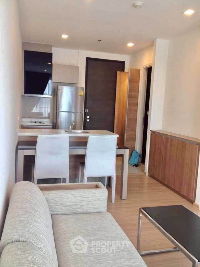 รูป คอนโด 1-ห้องนอน ที่ ริธึ่ม สุขุมวิท 50 ใกล้ BTS อ่อนนุช (ID 2443540) - รูปที่ 2/9