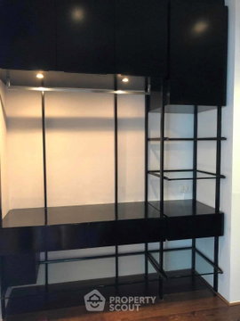 คอนโด 1-ห้องนอน ที่ โนเบิล แอมเบียน สารสิน ใกล้ BTS ราชดำริ (ID 2802902)
