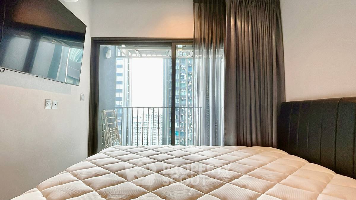 รูป คอนโด 1 ห้องนอน 35 ตร.ม. ชั้นสูง 29 ที่ Life Asoke - Rama 9 ใกล้ MRT พระราม 9 300 ม. (ID 2485561) - รูปที่ 2/6