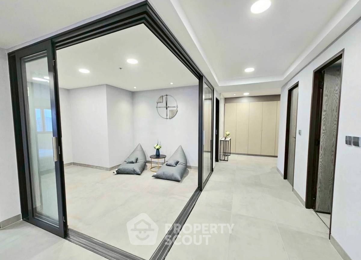 รูป คอนโด 3-ห้องนอน ที่ เดอะวอเตอร์ฟอร์ด ไดมอน ทาวเวอร์ สุขุมวิท ใกล้ BTS พร้อมพงษ์ (ID 2952760) - รูปที่ 8/15