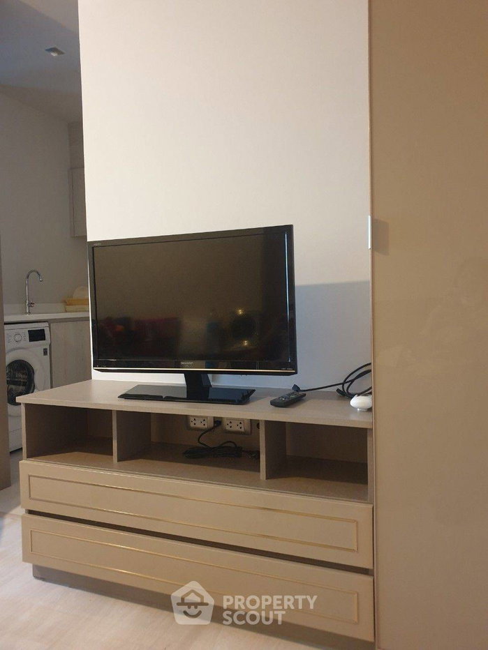 picture 1-BR Condo For Rent, Life One Wireless, 12th Floor Near BTS Phloen Chit (ID 1240760) - 15/18