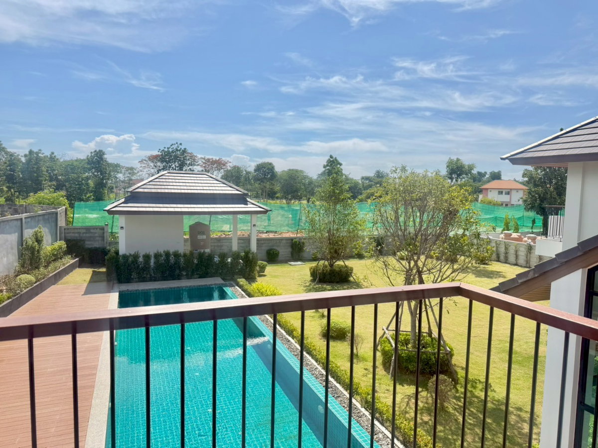 รูป 🌳🏠 ขายบ้านเดี่ยวหรูสไตล์ Modern Tropical พร้อมสวนกว้างและสระว่ายน้ำส่วนตัว - รูปที่ 12/42