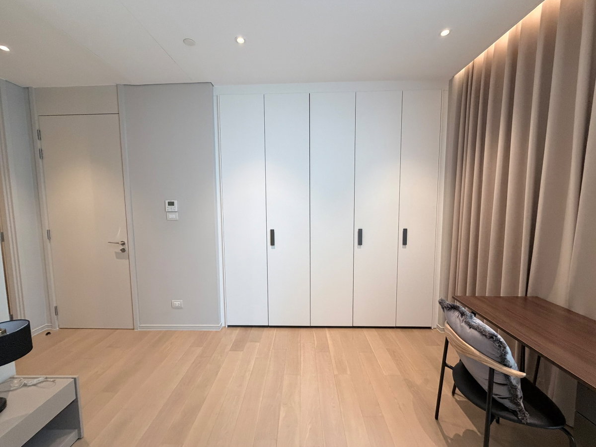 รูป ห้องว่าง* ✅ ✅ ให้เช่า - Baan Sindhorn , Ultimate Luxury 2 ห้องนอน พร้อมเข้าอยู่ ติดต่อไลน์ @bktasset โทร 095-325-8928 - รูปที่ 8/10