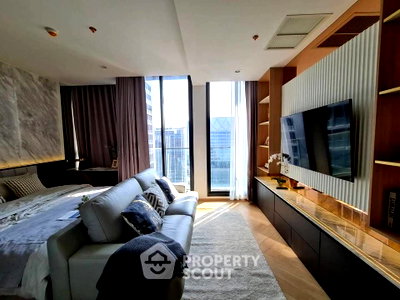 Condos for rent : Studio Condo at Noble Ploenchit near BTS Phloen Chit (ID 2654220)