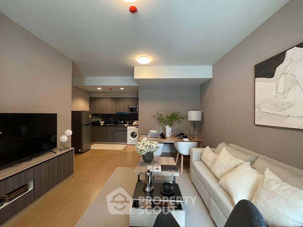 รูป คอนโด 1-ห้องนอน ที่ ยูนิโอ สุขุมวิท 72 ใกล้ BTS แบริ่ง (ID 2957964) - รูปที่ 1/9