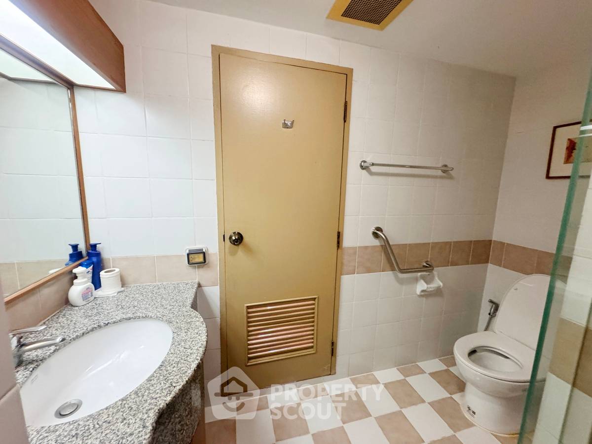 รูป คอนโด 2-ห้องนอน ที่ บ้านจันทร์ คอนโดมิเนียม ใกล้ ทองหล่อ (ID 2633567) - รูปที่ 9/16