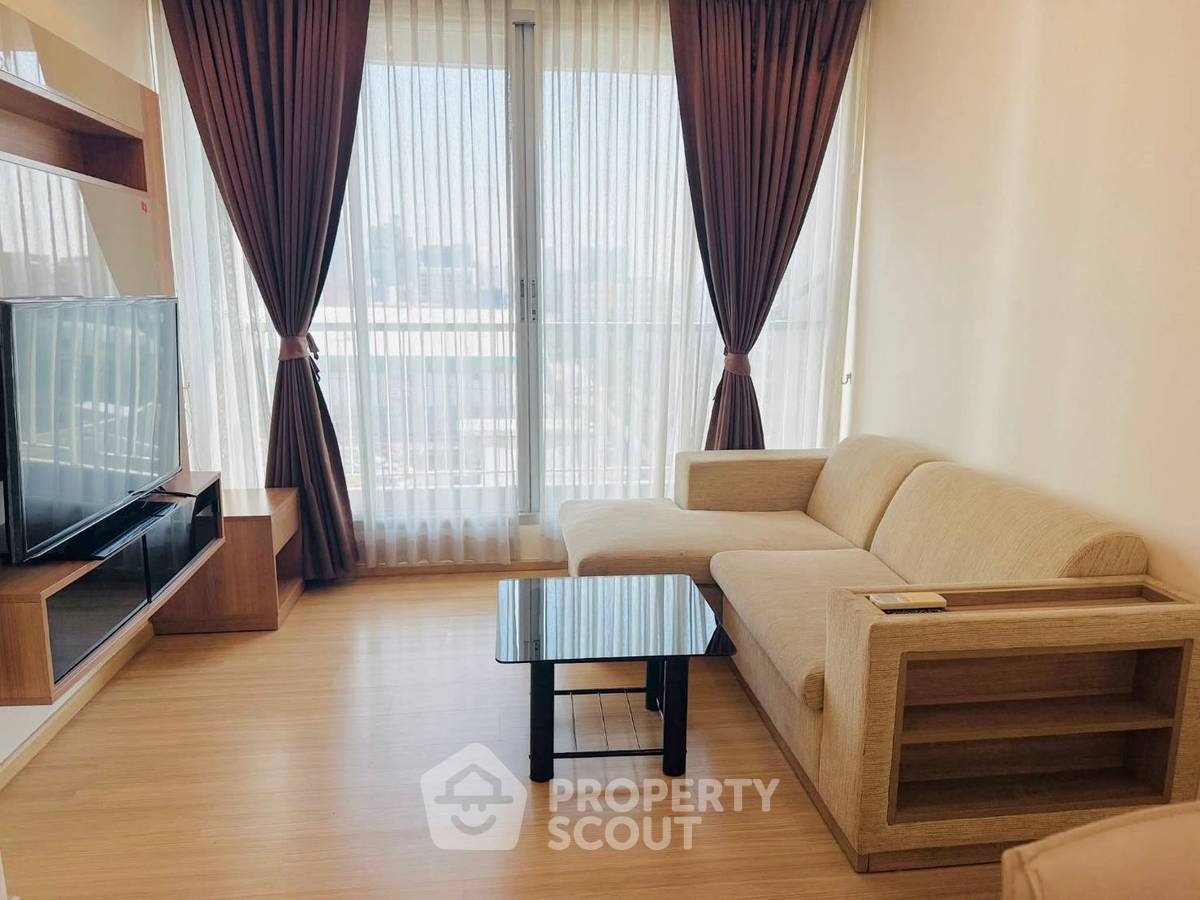 รูป คอนโด 1-ห้องนอน ที่ ริธึ่ม สุขุมวิท 50 ใกล้ BTS อ่อนนุช (ID 2578612) - รูปที่ 5/8