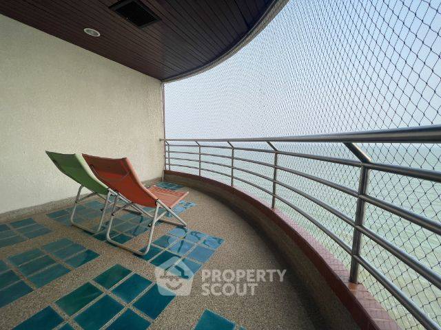picture 2-BR Condo For Sale Long Beach Condo Near Na Chom Thian (ID 1169033) - 2/9