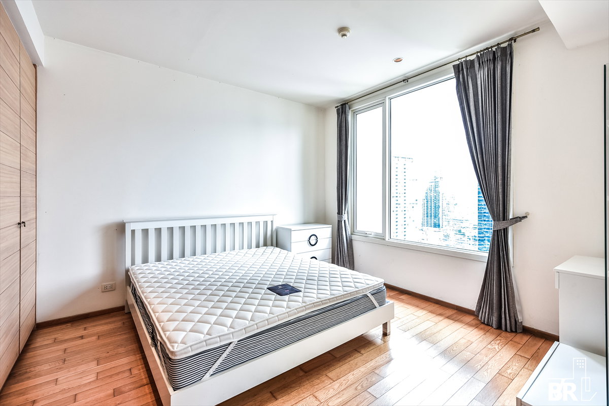 รูป เช่าคอนโด 💙 The Empire Place, 1นอน 65.21ตร.ม. 33k ⭐ ยูนิตใหญ่ ราคาดี ใกล้ BTS ช่องนนทรี - รูปที่ 4/9