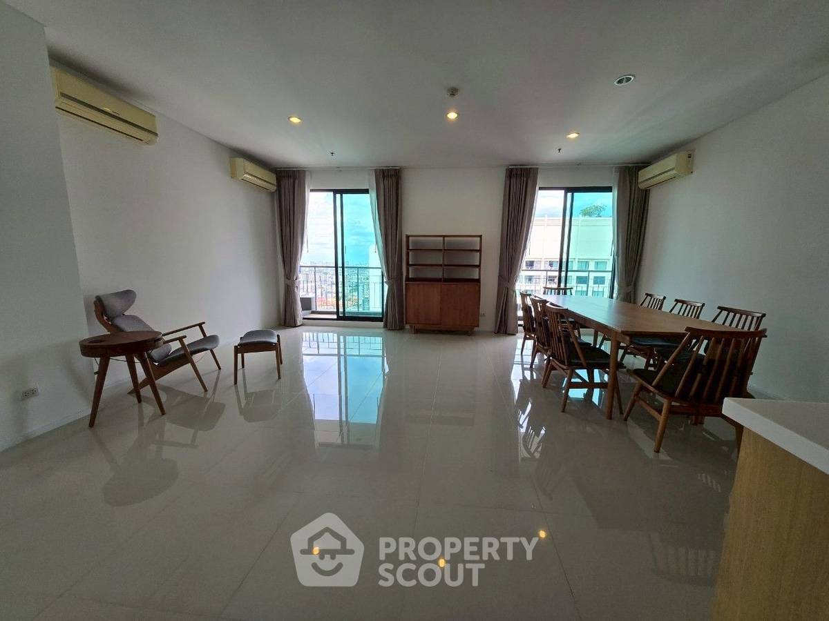รูป คอนโด 5-ห้องนอน ที่ วิลล่า อโศก ใกล้ MRT เพชรบุรี (ID 2323988) - รูปที่ 2/24