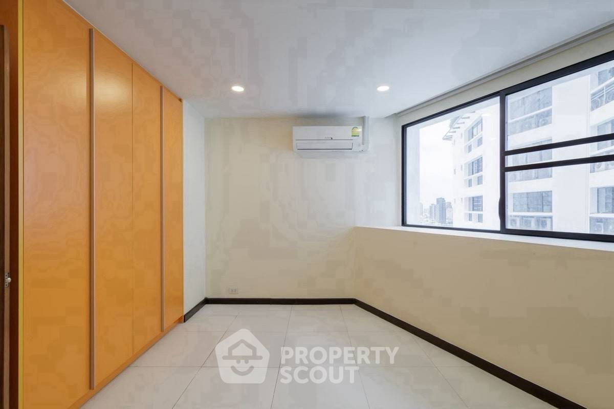 รูป คอนโด 3-ห้องนอน ที่ เพรสซิเดนท์ ปาร์ค คอนโดมิเนี่ยม ใกล้ MRT ศูนย์การประชุมแห่งชาติสิริกิติ์ (ID 2942081) - รูปที่ 5/12