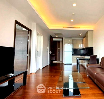 Condos for rent : High-Floor 1-BR 55 Sqm Condo At Quattro By Sansiri near BTS Thong Lor (ID 2763824)