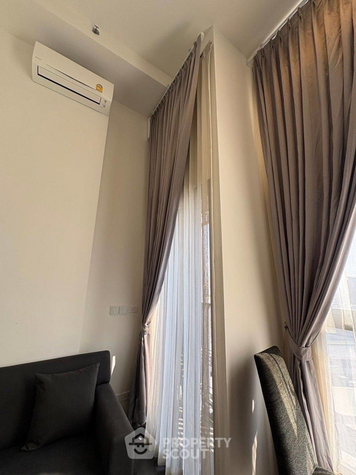 picture 1-BR Condo at Knightsbridge Space Ratchayothin near BTS Ratchayothin (ID 2751791) - 3/9