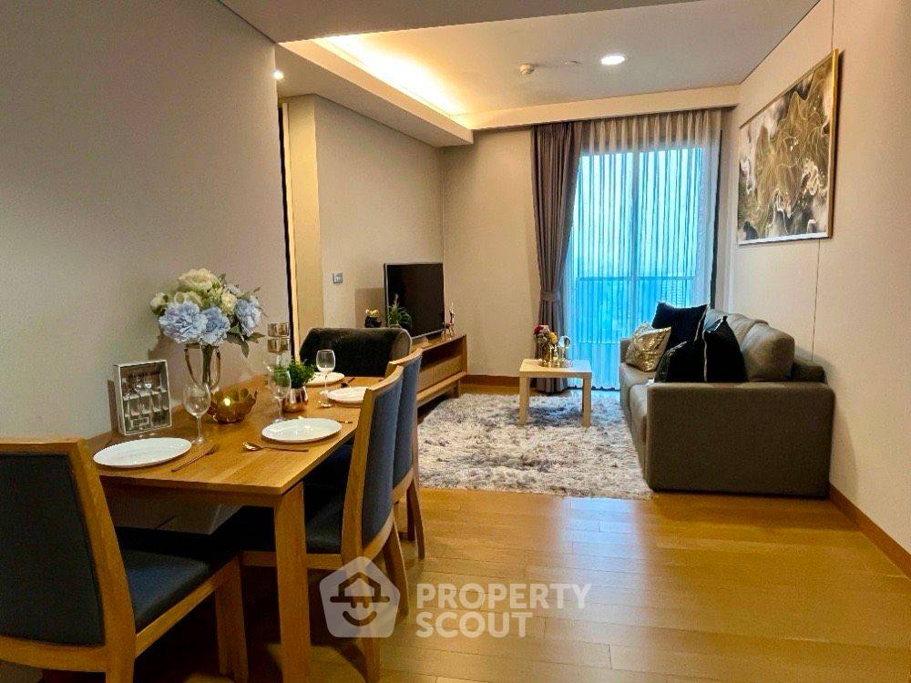 รูป คอนโด 2-ห้องนอน ที่ เดอะ ลุมพินี 24 ใกล้ BTS พร้อมพงษ์ (ID 2068923) - รูปที่ 2/7