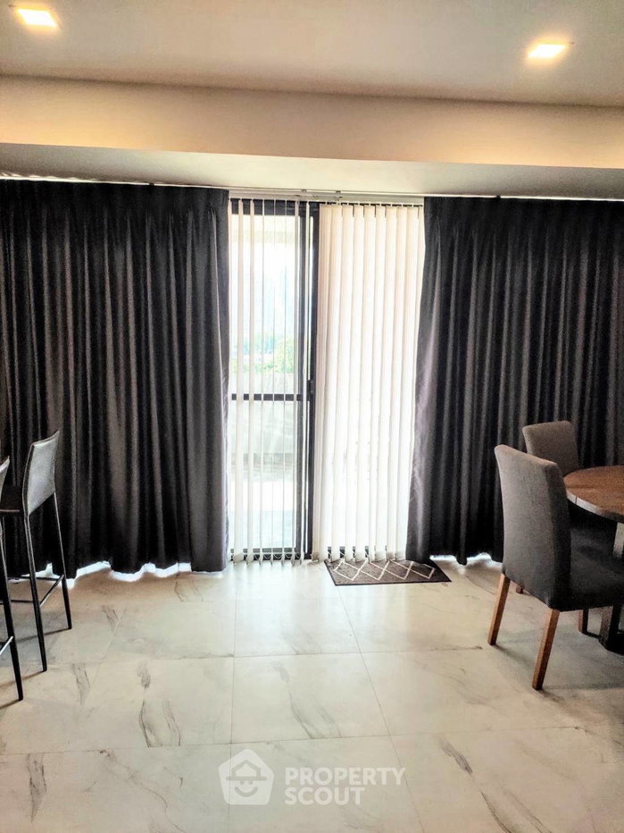 picture 3-BR Condo at Sun Palace Condominium in Bang Kapi (ID 2960345) - 13/20