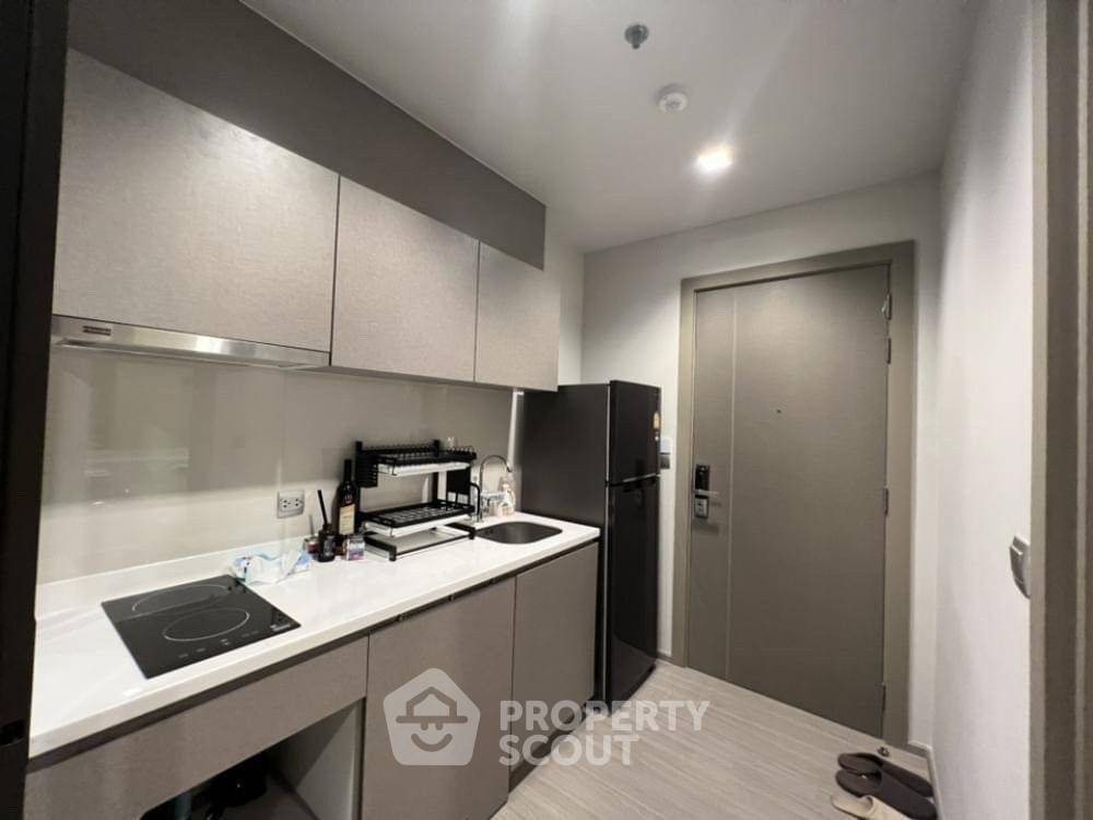 picture 1-BR Condo at Life Asoke - Rama 9 near MRT Phra Ram 9 (ID 1928732) - 3/3