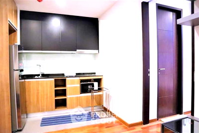 Condos for sale : 1-BR Condo, Wish Signature Midtown Siam, 300m to BTS Ratchathewi (ID 2745706)