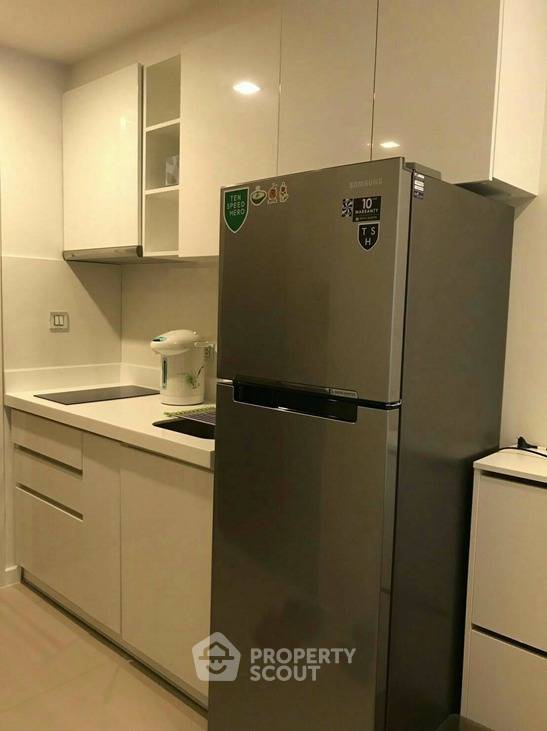 picture 1-BR 33 Sqm Condolette Light Convent, 300m to BTS Sala Daeng (ID 725462) - 8/12