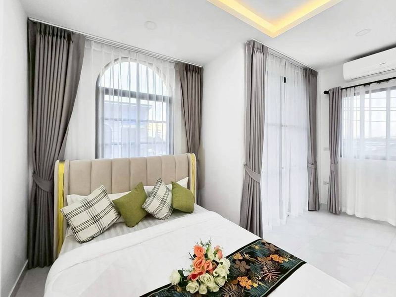 picture European Style Townhome for Rent in East Pattaya - 7/11