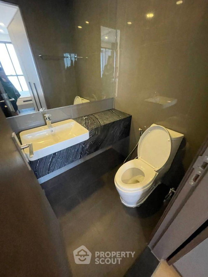picture 1-BR Condo at Ashton Chula Silom near MRT Sam Yan (ID 1969199) - 12/14