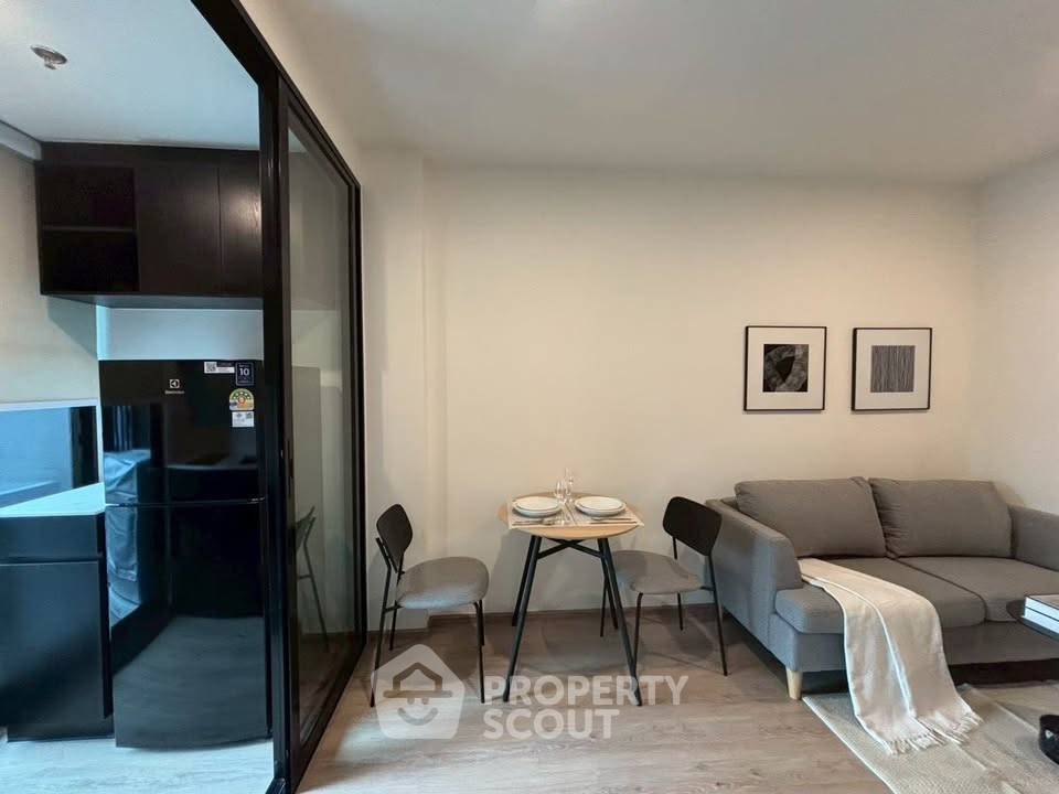 picture 1-BR Condo at Nue District R9 near MRT Phra Ram 9 (ID 2675491) - 11/12