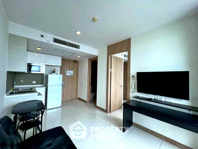 คอนโดให้เช่า : คอนโด 1 ห้องนอน The Riviera Wongamat ชั้น 32 ใกล้ นาเกลือ (Sanctuary Of Truth) (ID 2920966)