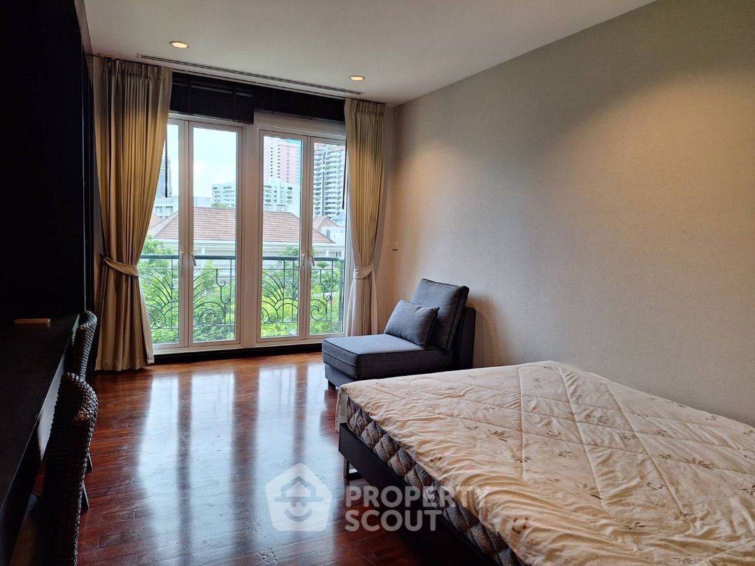 picture 3-BR Condo at Supreme Garden Condominium near MRT Lumphini (ID 2311447) - 5/18