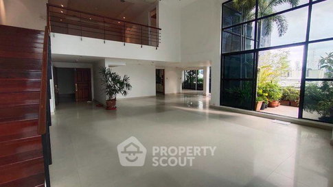 3-BR Condo at Somkid Gardens Condominium near BTS Chit Lom (ID 1539774)