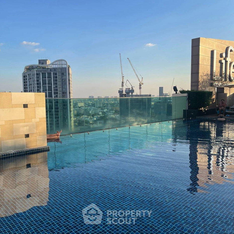 picture 1-BR Condo at Life @ Sukhumvit 65 near BTS Phra Khanong (ID 2679093) - 3/15