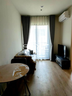 Condos for rent :  1 Bed Large Room City view Fully furnished Good Location Close to MRT Phra Ram 9  220 m. @  NUE District R9