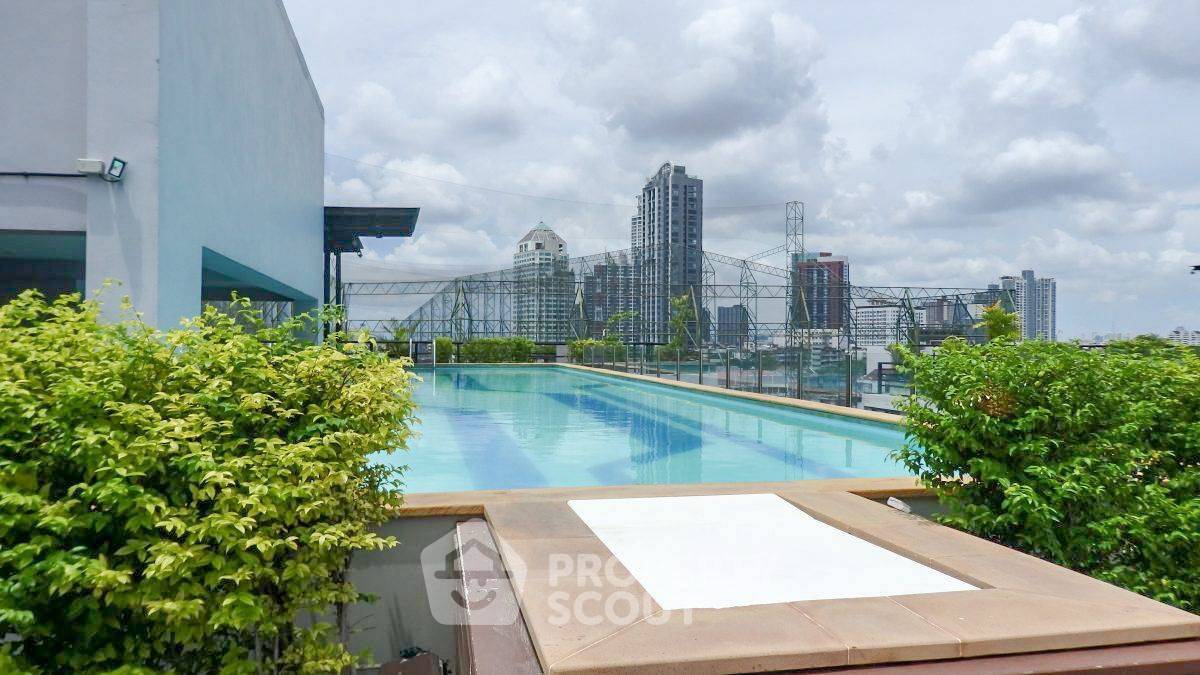 รูป คอนโด 1-ห้องนอน ที่ ซีนิธ เพลส แอท สุขุมวิท คอนโดมิเนียม ใกล้ BTS พระโขนง (ID 514271) - รูปที่ 12/12