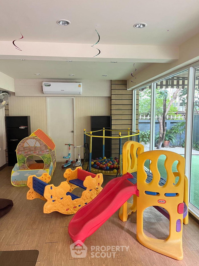 รูป คอนโด 3-ห้องนอน ที่ ดิ แอมมิธิส สุขุมวิท 39 ใกล้ BTS พร้อมพงษ์ (ID 2600443) - รูปที่ 43/45