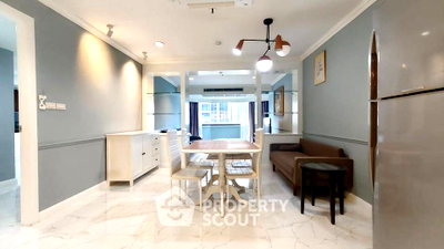 Condos for rent Sukumvit 39 : 3-BR Condo at Baan Suanpetch Condominium near BTS Phrom Phong (ID 2958462)