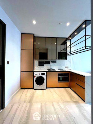 Condos for rent : High-Floor 1-BR 54 Sqm At Supalai Icon Sathon, Near MRT Silom (ID 2751523)