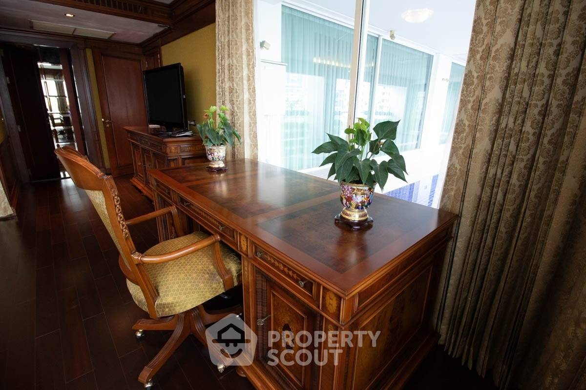 รูป คอนโด 3-ห้องนอน ที่ เลอ รัฟฟิเน่ สุขุมวิท 31 ใกล้ BTS พร้อมพงษ์ (ID 2874062) - รูปที่ 36/50