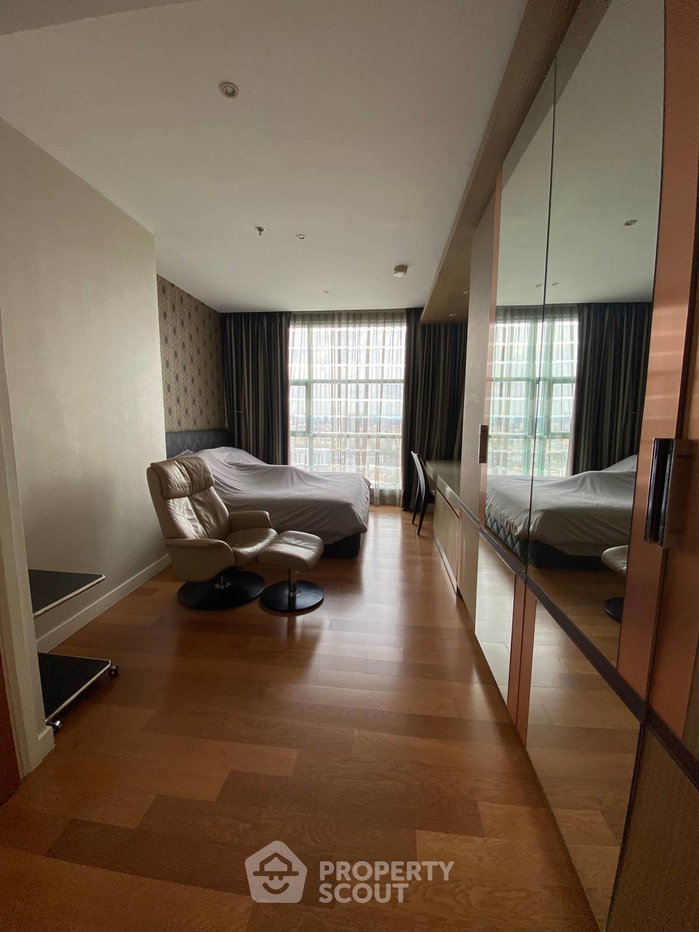 picture 2-BR Condo at Chatrium Riverside Condominium near BTS Saphan Taksin (ID 590938) - 13/19