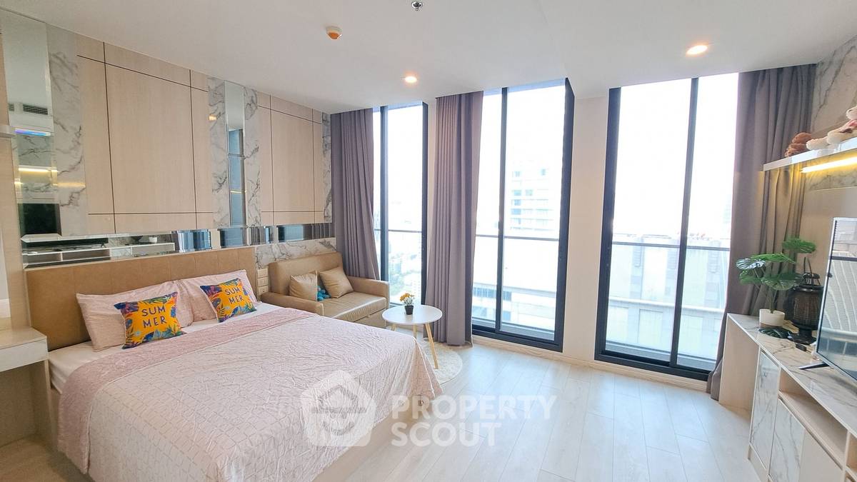 picture 1-BR Condo at Noble Ploenchit near BTS Phloen Chit (ID 1503045) - 10/16