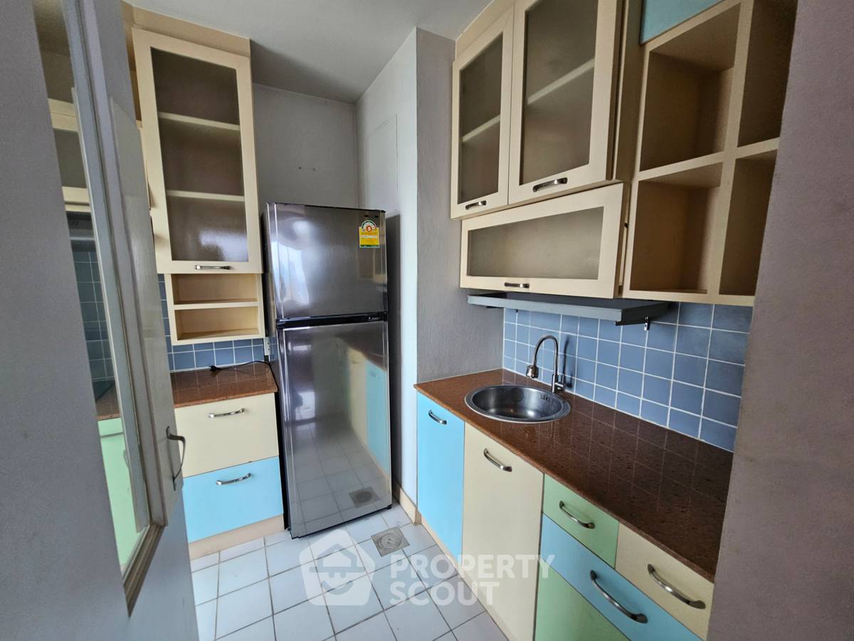 picture 1-BR Condo at Icon 3 Condominium close to Thong Lo (ID 2723178) - 5/6