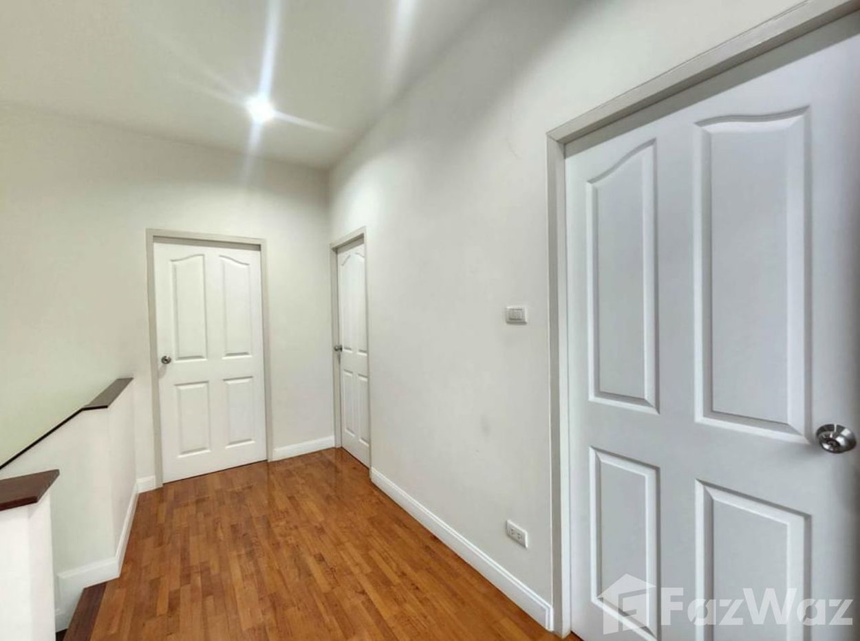 picture 4 bedrooms, 3 bathrooms Near Future Orange Line BTS 1857206 - 5/20