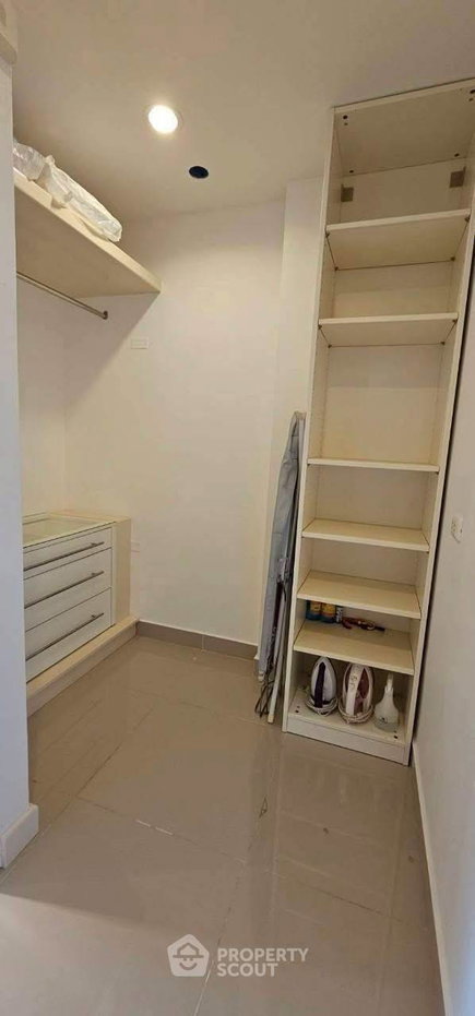 รูป คอนโดให้เช่า 1 ห้องนอน 95 ตร.ม. โครงการ พอร์ชแลนด์ 2 จอมเทียน รีสอร์ท คอนโด พัทยา (ID 2243063) - รูปที่ 10/17